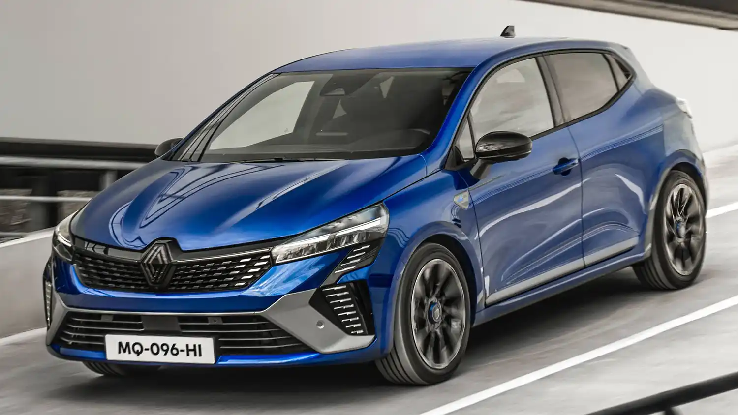 Renault Captur E-TECH Hybrid review 2024
