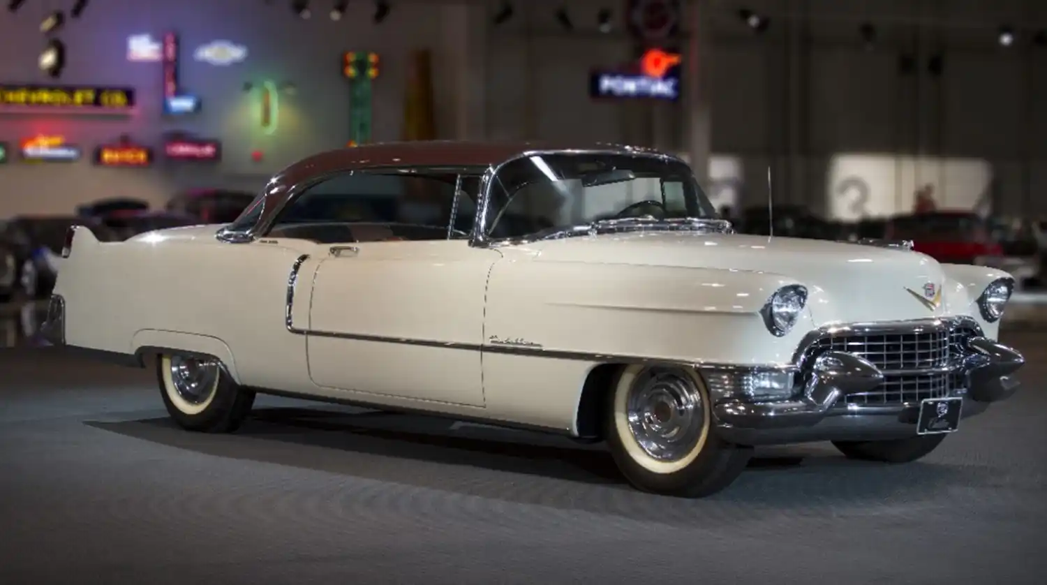 1955 Cadillac Coupe DeVille: A Pinnacle of Luxury and Performance