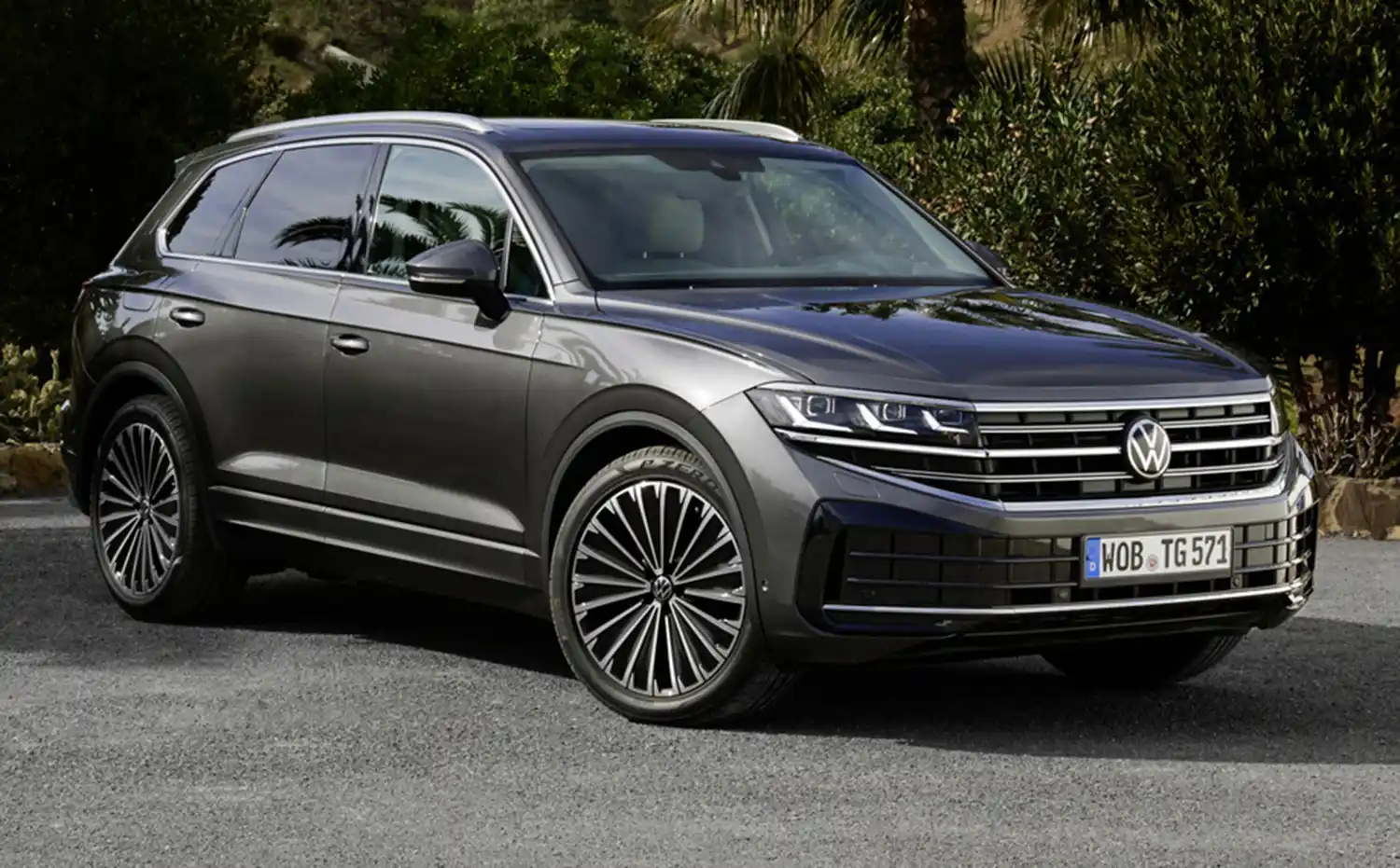 NEW Volkswagen Touareg 2024  REVIEW with @PetrolPed 