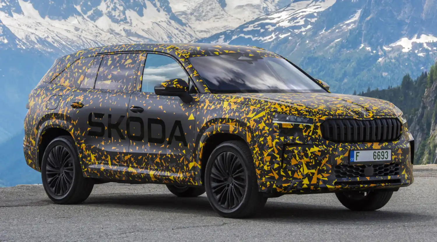 Skoda Kodiaq SUV - Interior & comfort 2024