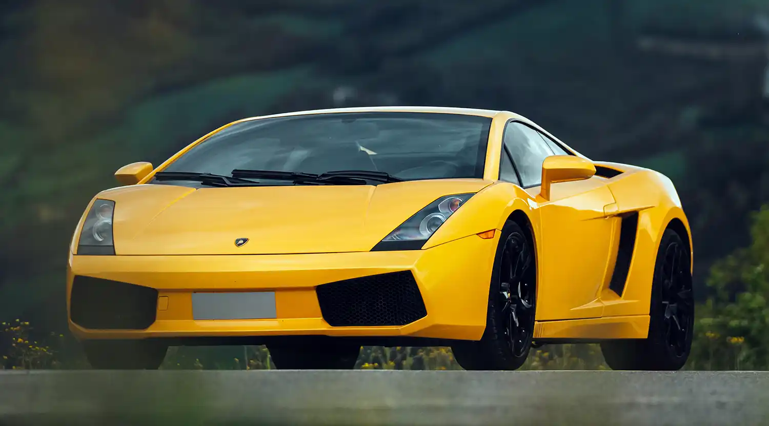 History Of Gallardo - The “Small” Lamborghini With A Huge Impact