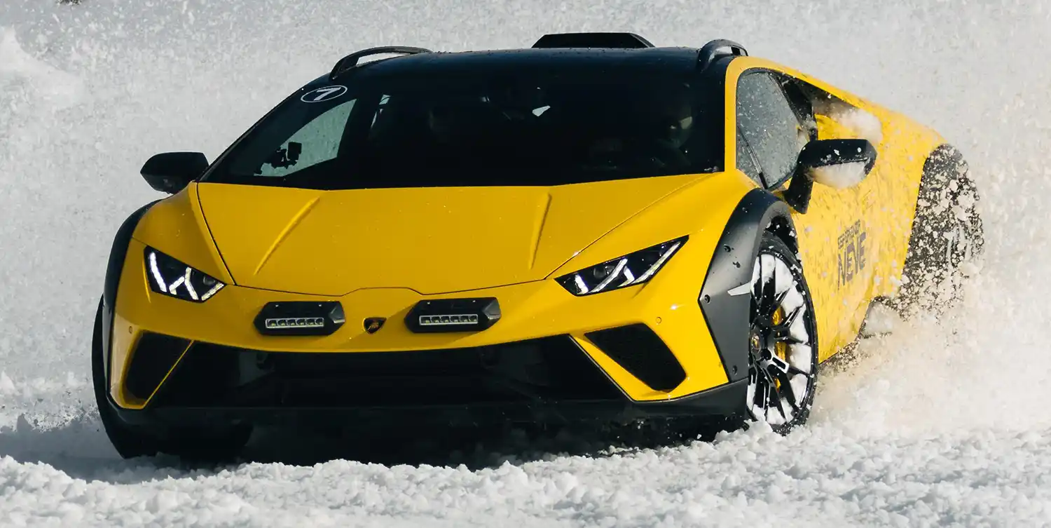 Lamborghini brings Esperienza Neve to the Southern Hemisphere