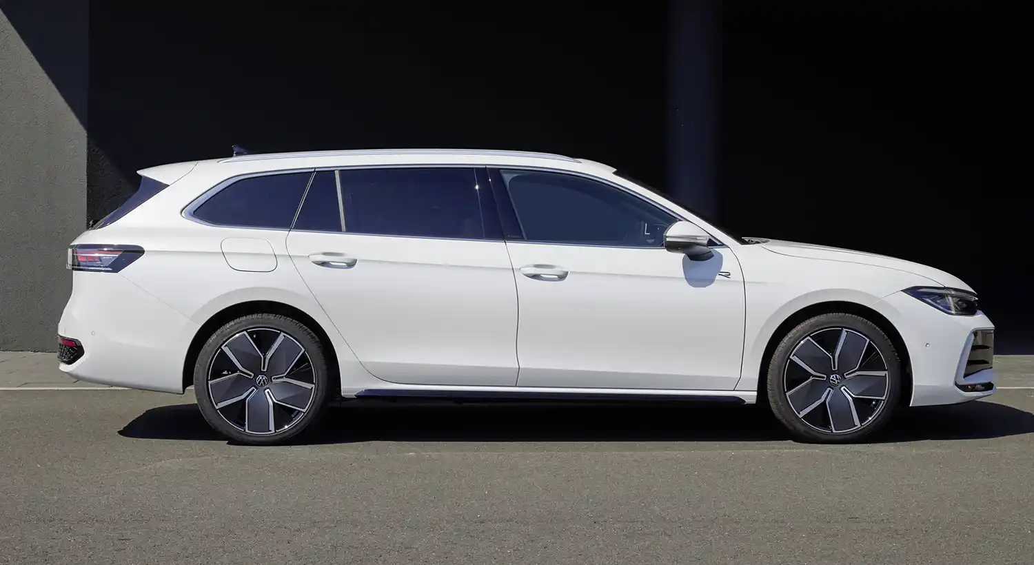 The Volkswagen business class: world premiere of the all-new Passat Variant